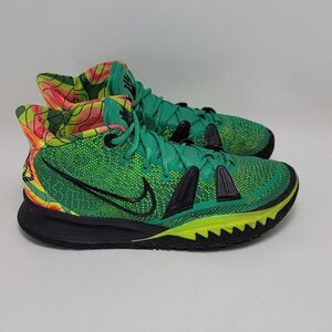 Nike Kyrie 7 Weatherman Stadium Green Volt Lace Up Sneakers Size 9.5 CQ9326-300